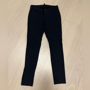Guess pants (like jeggings), size 27, like new condition
